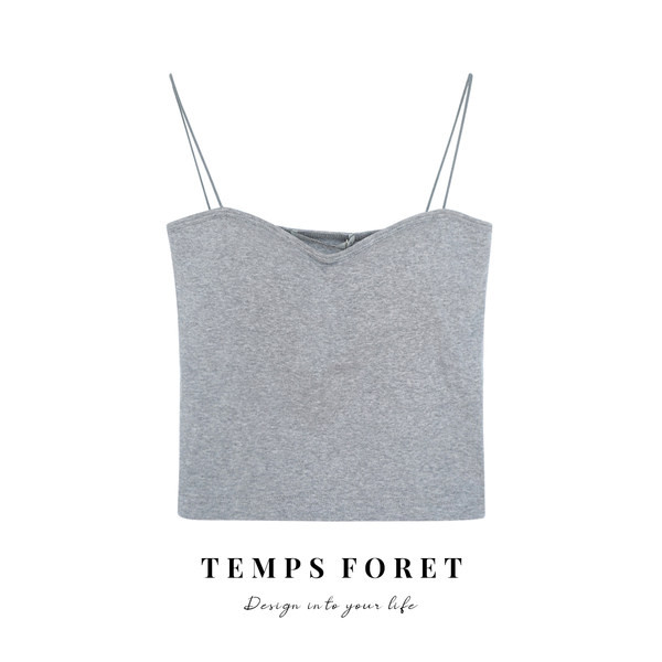 Naiste vabaaja topp õhukeste rihmade ja kandilise kaelusega