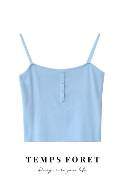 Peenikeste rihmade ja nööpidega naiste topp