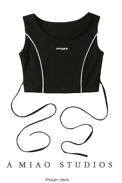 Naiste lühike topp kirja ja lipsudega