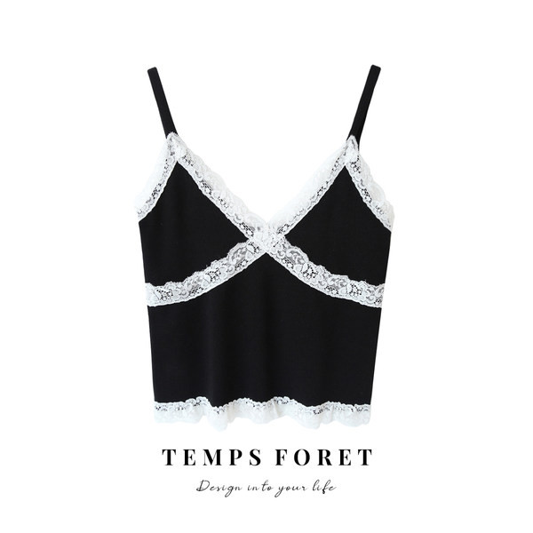 Pitsi ja V-kaelusega naiste topp