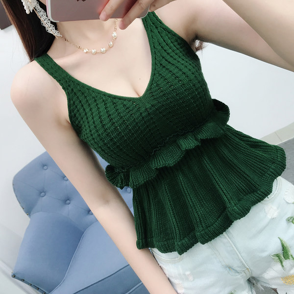 Νέο μοντέλο γυναικείο αμάνικο μπλουζάκι με βολάν 