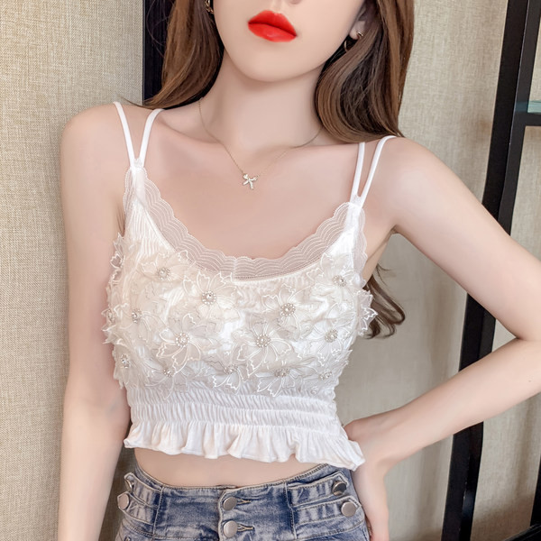 Naiste lühike pärlite ja õhukeste rihmadega rinnahoidja