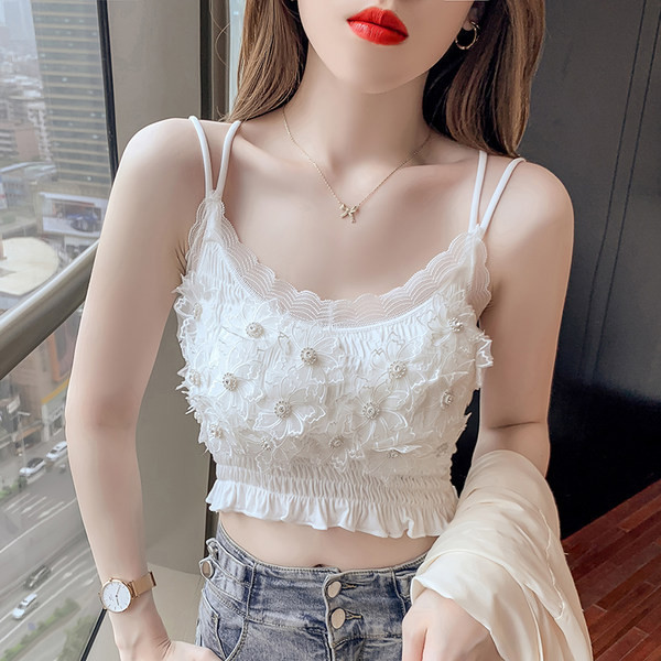 Naiste lühike pärlite ja õhukeste rihmadega rinnahoidja