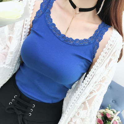 Liibuv naiste topp pitsiga