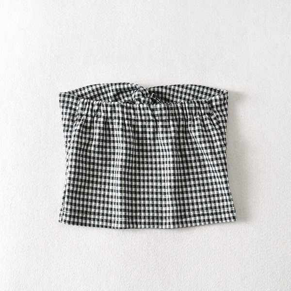 Ees kogunes naiste igapäevane rinnakas