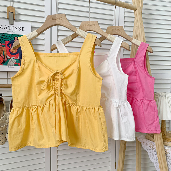 Uue mudeli lipsude ja laiade rihmadega naiste topp