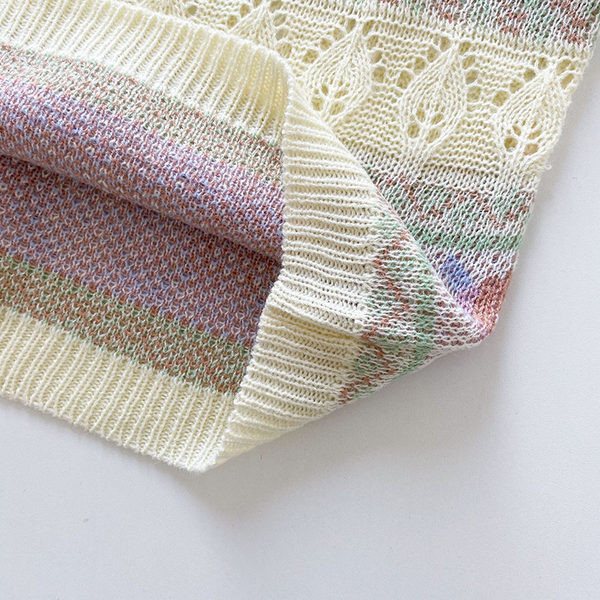 Naiste retrostiilis õhukeste rihmadega topp