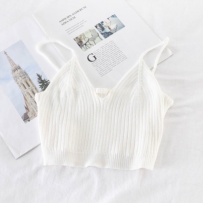 Lühike naiste kootud topp õhukeste rihmade ja spitsikaelusega