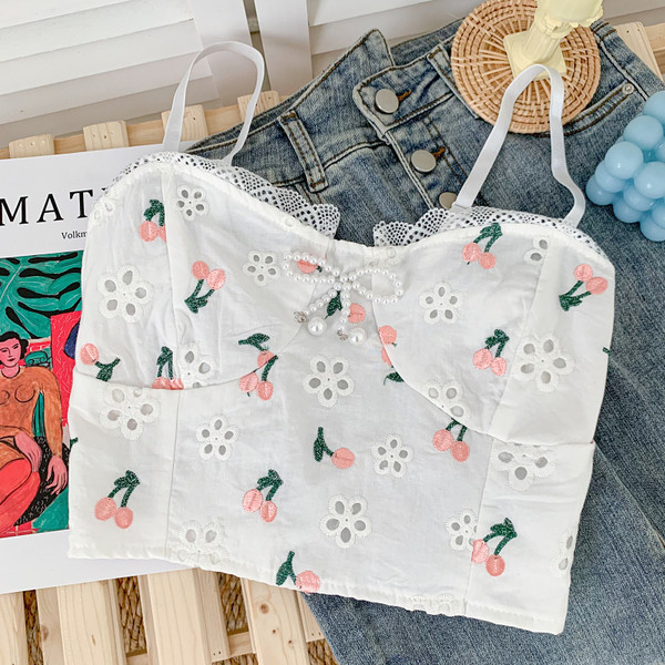 Νέο μοντέλο γυναικείο κοντό μπουστάκι με κεντήματα και πέρλες