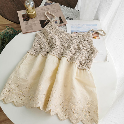 Peenikeste kootud rihmadega naiste topp