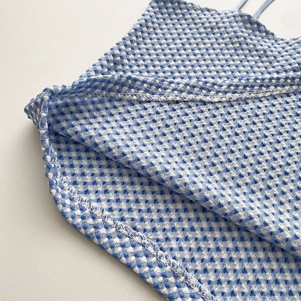 Naiste asümmeetriline õhukeste rihmadega topp