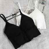 Κοντή γυναικεία αμάνικη μπλούζα με λεπτούς ιμάντες και κορδέλα