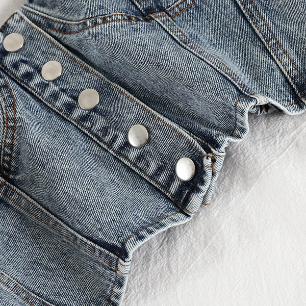 Γυναικεία αμάνικη μπλούζα με κουμπιά και τιραντάκια