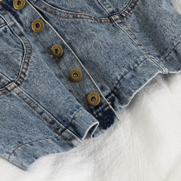 Γυναικεία αμάνικη μπλούζα με κουμπιά