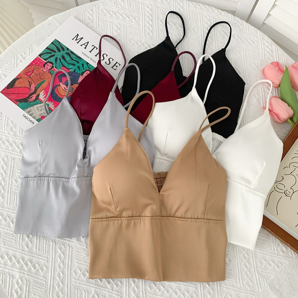 Moodne peenikeste rihmadega naiste topp – mitmes värvitoonis