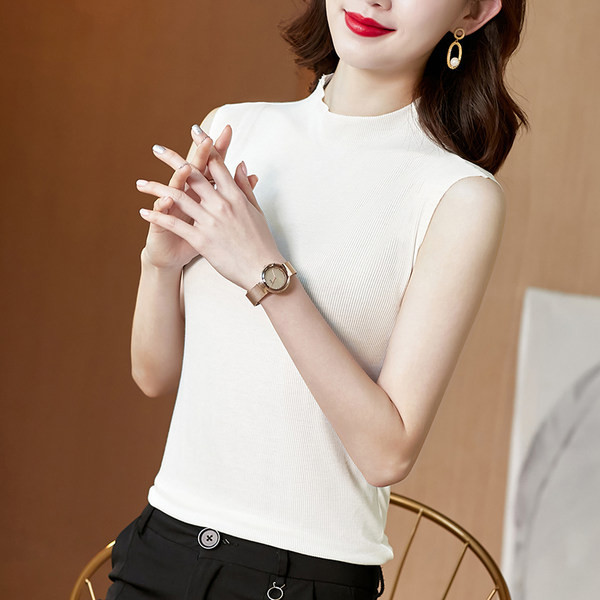 Γυναικείο καθημερινό αμάνικο μπλουζάκι με λεπτά τιραντάκια  