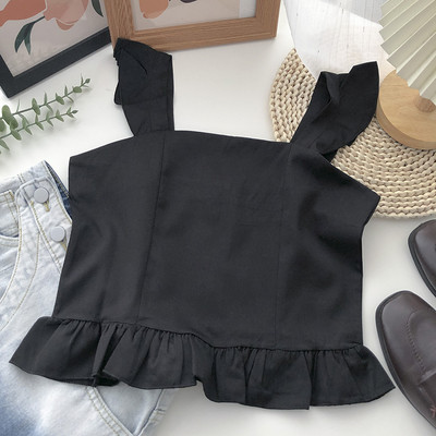 Majica s četvrtastim izrezom i širokim naramenicama