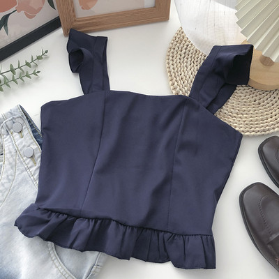 Majica s četvrtastim izrezom i širokim naramenicama