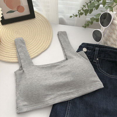 Lühike laiade rihmade ja kandilise kaelusega naiste topp