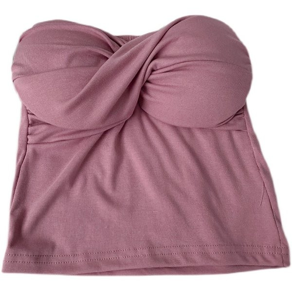 Naiste rinnakaim tavaline mudel mitmes värvitoonis