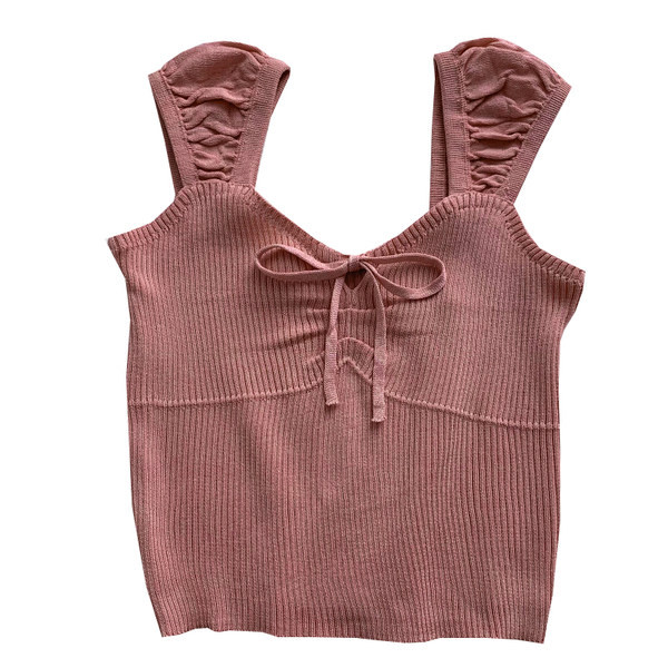 Laiade rihmade ja lipsudega igapäevane naiste topp