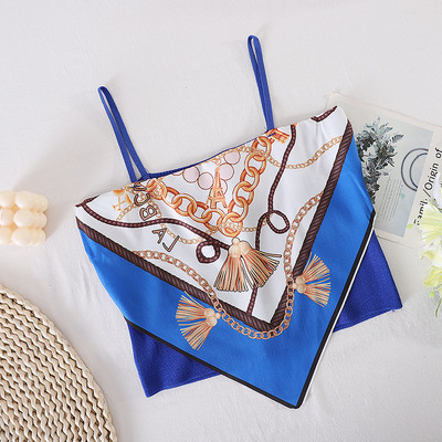 Γυναικεία κοντή αμάνικη μπλούζα με λεπτά τιραντάκια  και έγχρωμη εκτύπωση