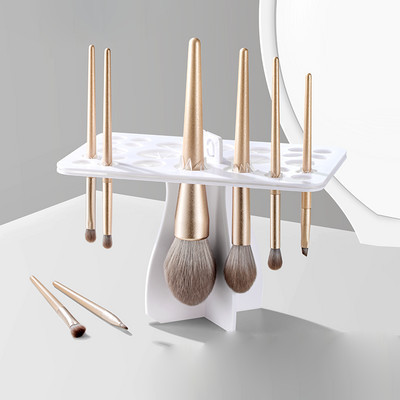 Organisaator meigipintslite kuivatamiseks