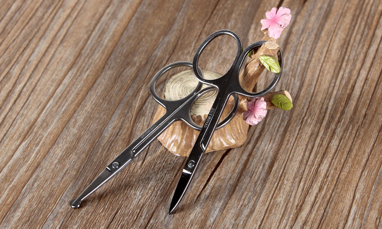 Ножица за оформяне на вежди от неръждаема стомана - два модела