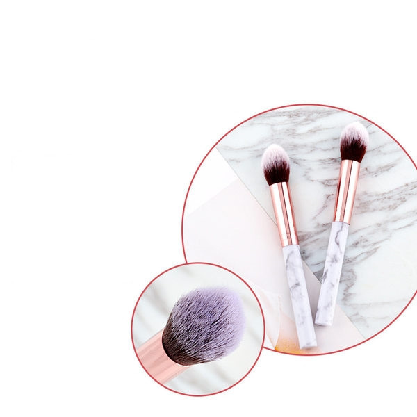 Πινέλο κατάλληλο για μακιγιάζ