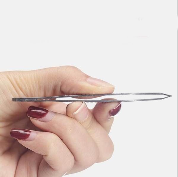 Σετ δύο λαβίδων για τη διαμόρφωση φρυδιών - τρία μοντέλα