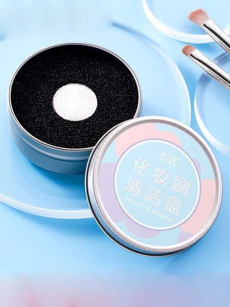 Σφουγγάρι για τον καθαρισμό των πινέλων μακιγιάζ