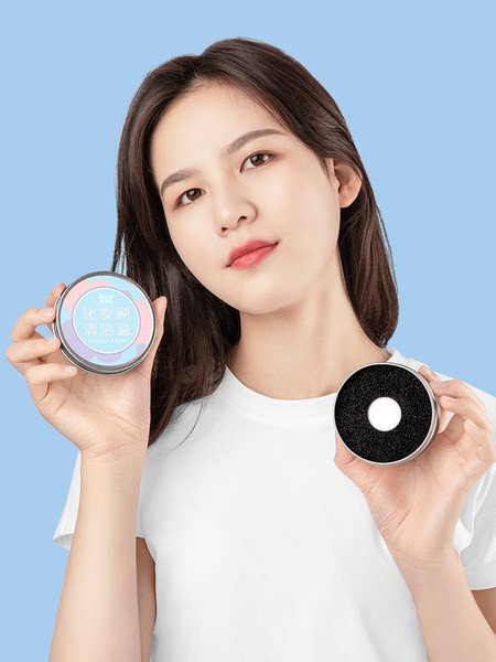 Σφουγγάρι για τον καθαρισμό των πινέλων μακιγιάζ