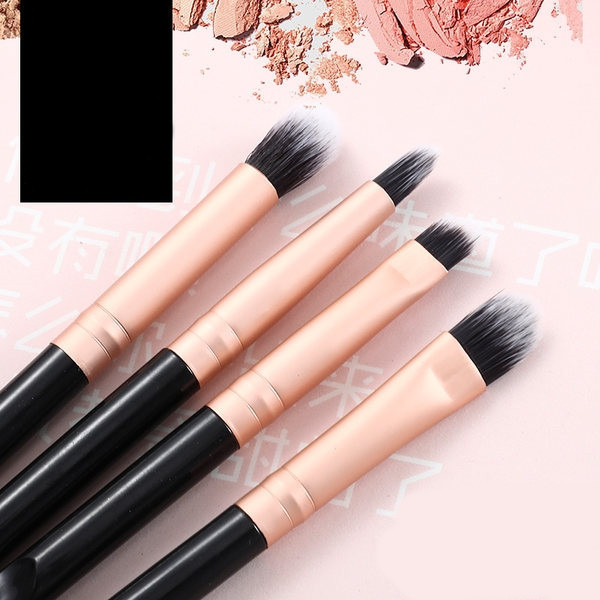 4 šepetėlių rinkinys tinkamas makiažui