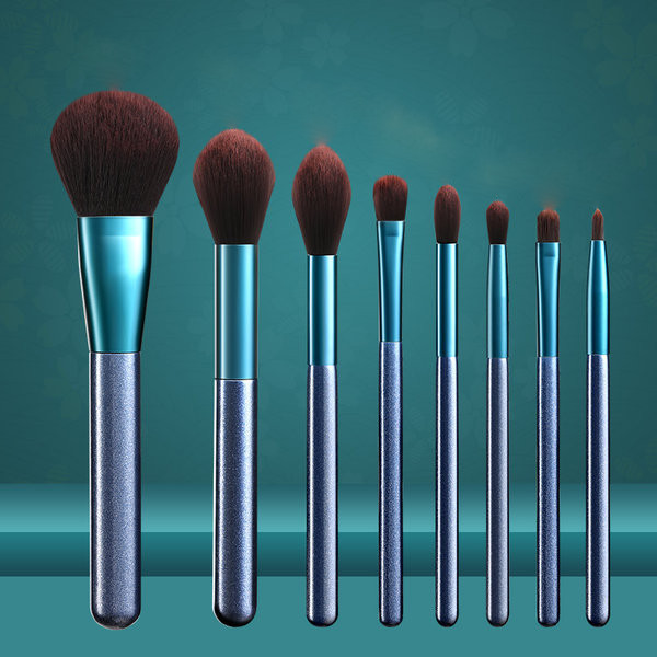 Σετ 7 ή 8 πινέλων μακιγιάζ
