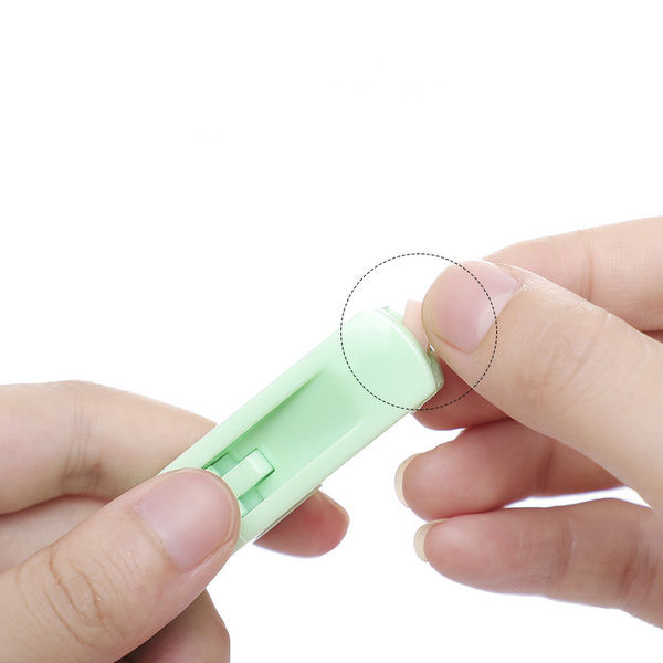 Φορητό  μπικουτί σιλικόνη μίνι βλεφαρίδες - δύο μοντέλα