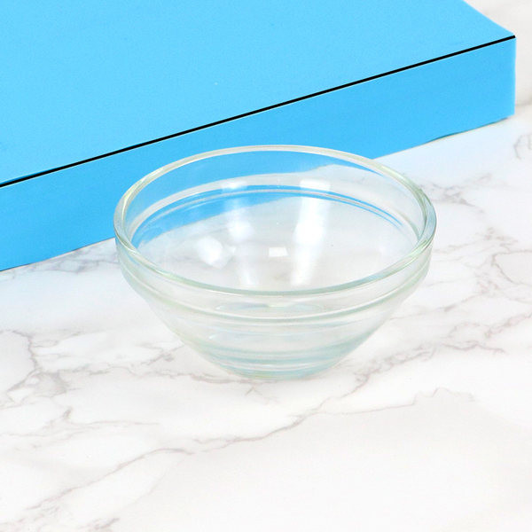 Dekoratyvinis dubuo eteriniam aliejui – trys modeliai