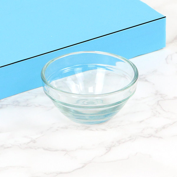 Dekoratyvinis dubuo eteriniam aliejui – trys modeliai