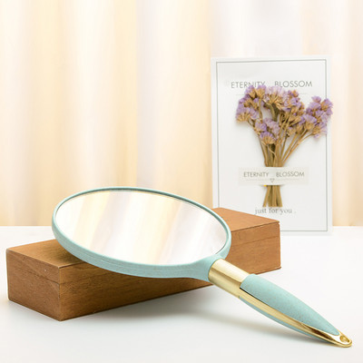 Hordozható tükör fogantyúval, sminkeléshez - két modell