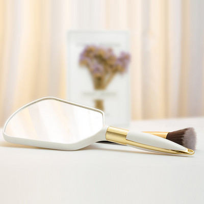 Hordozható tükör fogantyúval, sminkeléshez - két modell