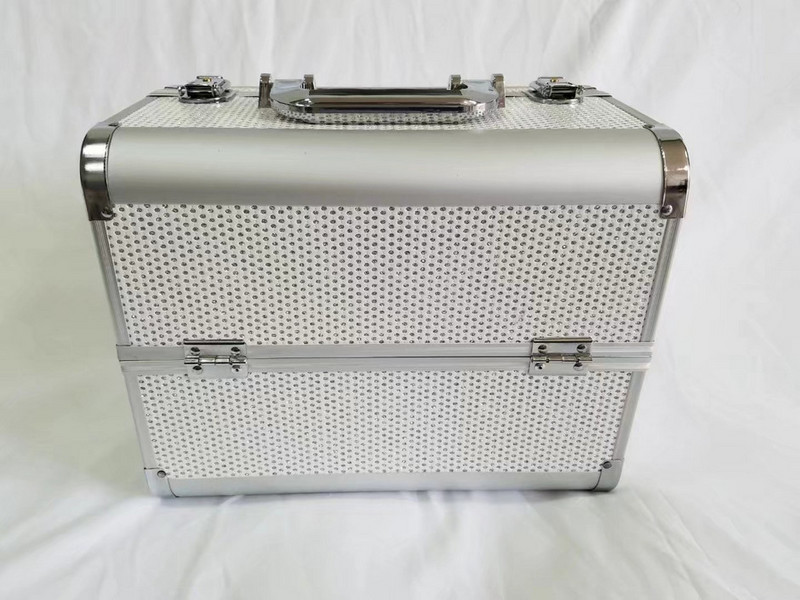 Profesionali kosmetikos dėžutė, tinkanti makiažo laikymui