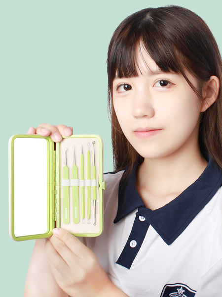 Σετ καλλυντικών έξι μερών για καθαρισμό προσώπου