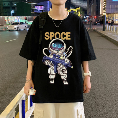 Φαρδύ μοντέλο ανδρικό μπλουζάκι με απλικέ και κοντό μανίκι