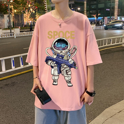 Φαρδύ μοντέλο ανδρικό μπλουζάκι με απλικέ και κοντό μανίκι