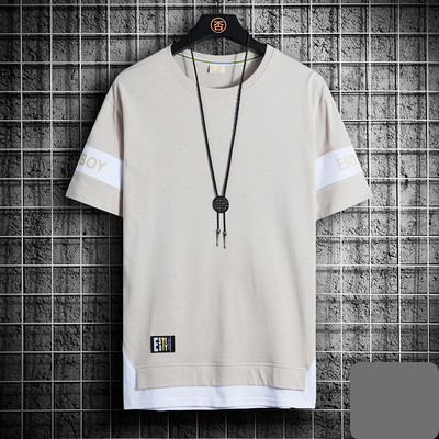 Muška elegantna majica s natpisom i aplikacijom