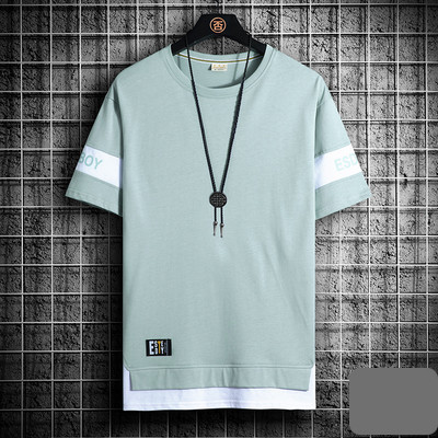 Muška elegantna majica s natpisom i aplikacijom