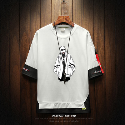 Uue mudeli aplikatsiooniga meeste vabaaja T-särk