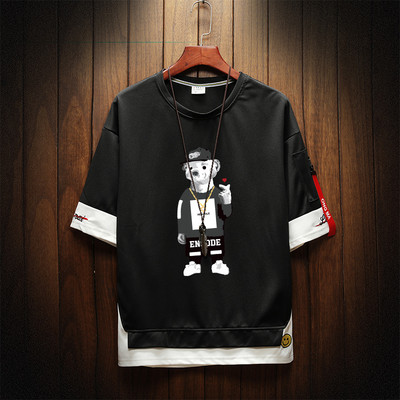 Uue mudeli aplikatsiooniga meeste vabaaja T-särk