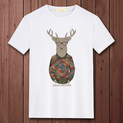 Casual ανδρικό μπλουζάκι με διάφορες εφαρμογές και κοντά μανίκια