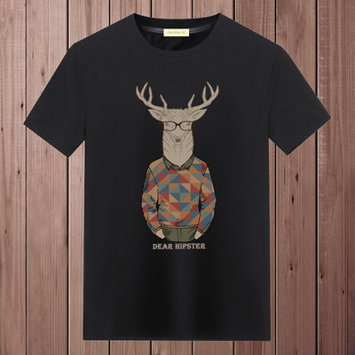 Casual ανδρικό μπλουζάκι με διάφορες εφαρμογές και κοντά μανίκια