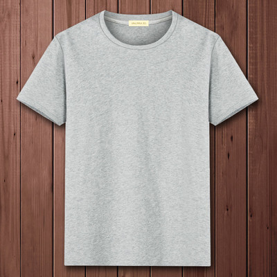 Casual ανδρικό μπλουζάκι με διάφορες εφαρμογές και κοντά μανίκια